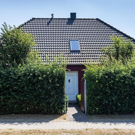 Kapitaenshaus - Kajuete Villa Ahrenshoop Kültér fotó